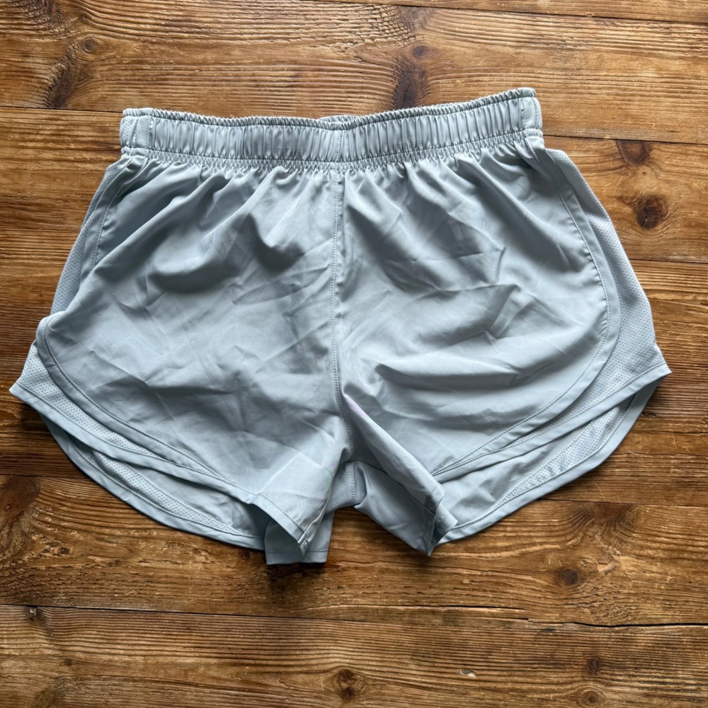 Nike Dri-FIT Tempo Running Shorts Light Blue Silver Womens Small 3" Inseam EUC